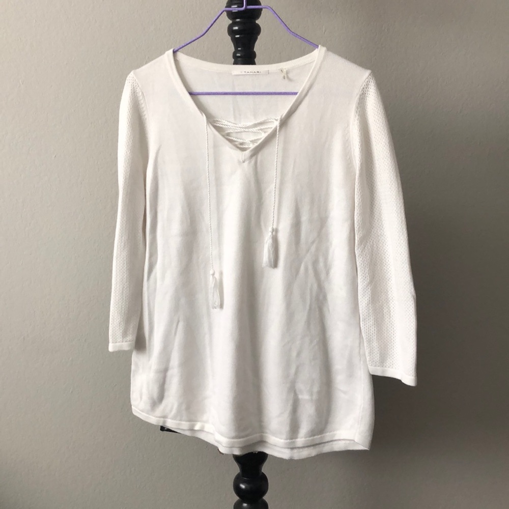 Tahari top